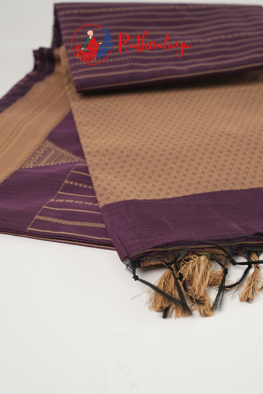 Rajathi Varnika Saree