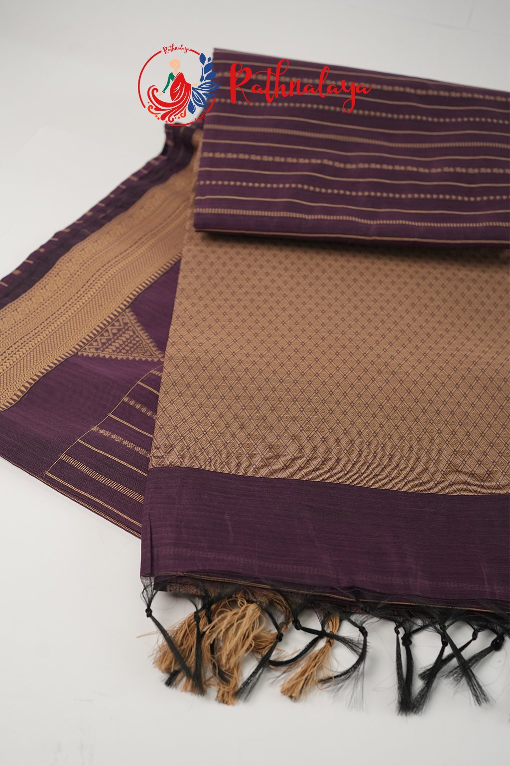 Rajathi Varnika Saree